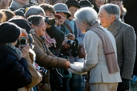 Kinh ngạc cụ bà 80 là fan “cuồng” Hoàng gia Nhật Bản