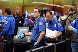  Máy soi an ninh của Mỹ không thể phát hiện ra vũ khí