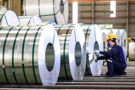 Kỳ vọng biên lãi gộp Hoa Sen cải thiện, song SSI vẫn Trung lập với HSG