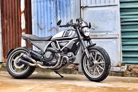 “Xế nổ” Ducati Scrambler độ siêu cá tính của biker Việt