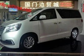 "Chuyên cơ mặt đất" Alphard bị nhái trắng trợn tại Trung Quốc 