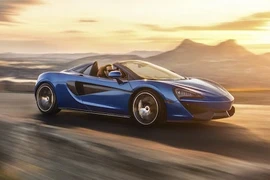 Siêu xe mui trần McLaren 570S Spider "chốt giá" 3,7 tỷ