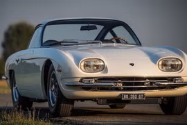 Lamborghini 350 GT “hồi sinh” như mới sau 53 năm