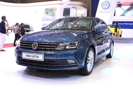 Volkswagen Jetta giá 1 tỷ đồng có gì "đấu" Toyota Altis?