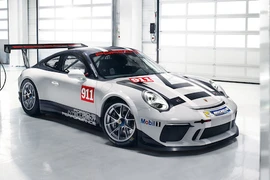 Cận cảnh “xế đua hàng khủng" Porsche 911 GT3 Cup mới