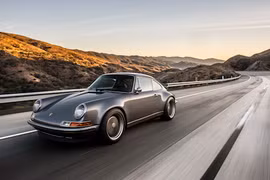 Porsche 911 đời cổ “hồi sinh” hoàn hảo giá gần 9 tỷ