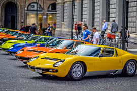 Dàn xe Lamborghini Miura huyền thoại kỷ niệm 50 năm Miura