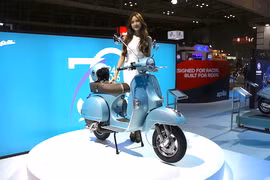 Piaggio Vespa PX phiên bản đặc biệt 70 năm tại VN