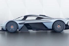 Siêu xe “đại khủng” Aston Martin Valkyrie giá 86,7 tỷ