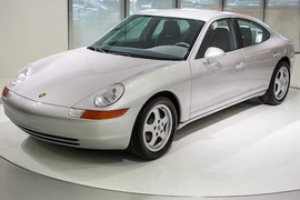 Siêu sedan Porsche 989 - “thủy tổ” của Porsche Panamera