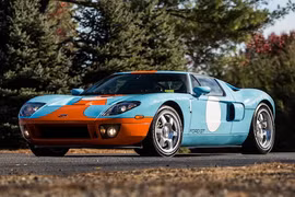 "Hàng hiếm” Ford GT Heritage Edition chào giá hơn 10 tỷ 