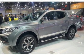 Mitsubishi Triton có “anh em song sinh” Fiat Fullback