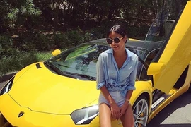 Hội con nhà giàu Nga và thú vui “check in” siêu xe tiền tấn