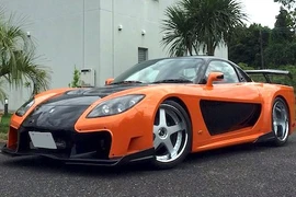 Xế độ “hàng khủng” Mazda RX-7 trong Fast & Furious 