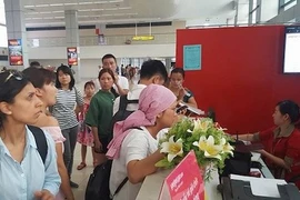 VietJet Air delay chậm hơn 6 tiếng, hàng trăm hành khách bức xúc