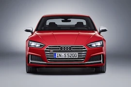 "Soi" xế sang Audi A5 thế hệ mới vừa ra mắt 