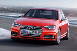 Sedan thể thao Audi S4 “chốt giá” 1,16 tỷ 