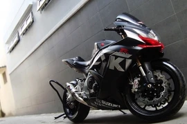 Sportbike Suzuki GSX-R600 độ xế đua cực chất tại Sài Gòn