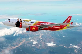 Máy bay Vietjet không liên lạc được với không lưu 