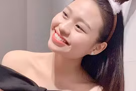 Con gái "nữ hoàng dao kéo" Lê Giang - Lê Lộc gợi cảm hút mắt 