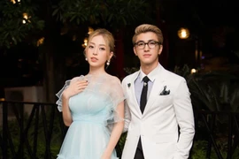 Rộ nghi vấn Á hậu Phương Nga và Bình An đã đăng ký kết hôn