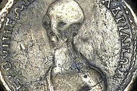 Đồng xu cổ xưa in hình “người ngoài hành tinh”