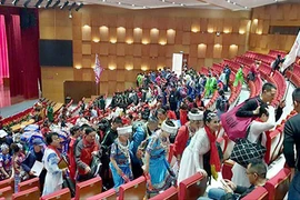 Sự kiện cho 600 người Trung Quốc: Cố ý tổ chức chui?