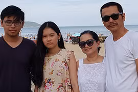 Hình ảnh hiếm hoi về tổ ấm của nghệ sĩ Trung Anh