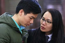 Xét xử bác sĩ Lương: “Phải biết chắc an toàn mới cho chạy thận“