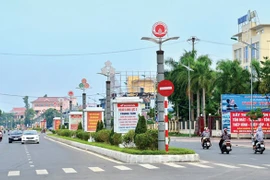 Long An: Chỉ mình Cty Tiến Trung Đức Hòa dự gói thầu thi công bảng Led truyền thông