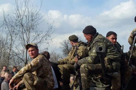 Binh sĩ đói ăn ra tối hậu thư cho chính quyền Kiev