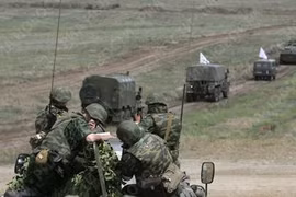 Ukraine cho Nga 48 giờ để giải thích cuộc tập trận mới