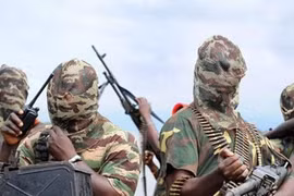 Nhóm Hồi giáo Nigeria giết một lúc... 200 người