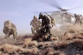 Soi 300 cố vấn quân sự Mỹ sang Iraq