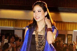 Đối thủ chính trị của bà Yingluck: Trẻ hơn, đẹp hơn và… bốc đồng hơn