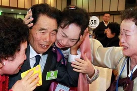 Triều Tiên, Hàn Quốc nhất trí tổ chức đoàn tụ gia đình 