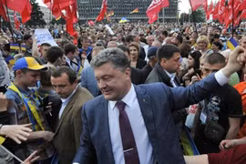 Các dấu mốc trong sự nghiệp chính trị của tân Tổng thống Ukraine 