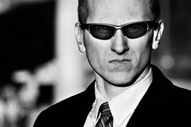 Tình báo Anh tăng cường chiêu mộ nhân viên giỏi tiếng Nga