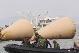 Lộ nguyên nhân vụ chìm phà thảm khốc ở Hàn Quốc