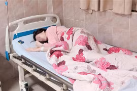 Nghi ngộ độc sau ăn cưới ở Adora Center: Khách sẽ gửi đơn cầu cứu lên Bộ Y tế 