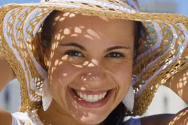 8 bí quyết ngăn ngừa nếp nhăn giúp chị em giữ làn da tươi trẻ