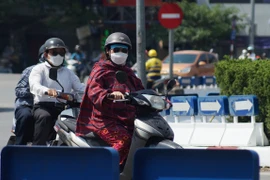 Ghi nhận nền nhiệt cao kỷ lục trong tháng 5 tại Hà Nội 