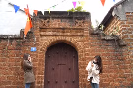 Một ngày ở làng cổ Đường Lâm