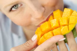 Loại quả thần kỳ giúp bạn giảm nguy cơ đột quỵ mùa hè