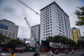 9 năm hoang phí đất xây dựng chung cư ở Cầu Giấy - Hà Nội