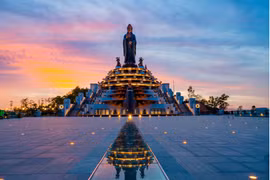 Những nghi thức cầu may kỳ lạ chỉ có ở núi Bà Đen