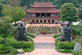 Du xuân 2023, ghé thăm những ngôi chùa nổi tiếng ở Hà Nam 