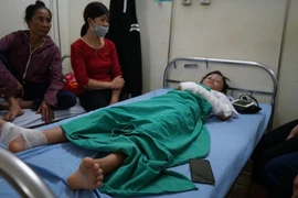 Nổ bóng bay làm 10 học sinh bị bỏng: Thầy giáo bị xử thế nào?