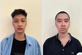 Hà Nội: Nhờ cô gái hẹn nam thanh niên rồi cướp xe máy 