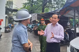 Cháy chung cư mini ở Hà Nội: Phó Thủ tướng trực tiếp đến chỉ đạo, khắc phục hậu quả